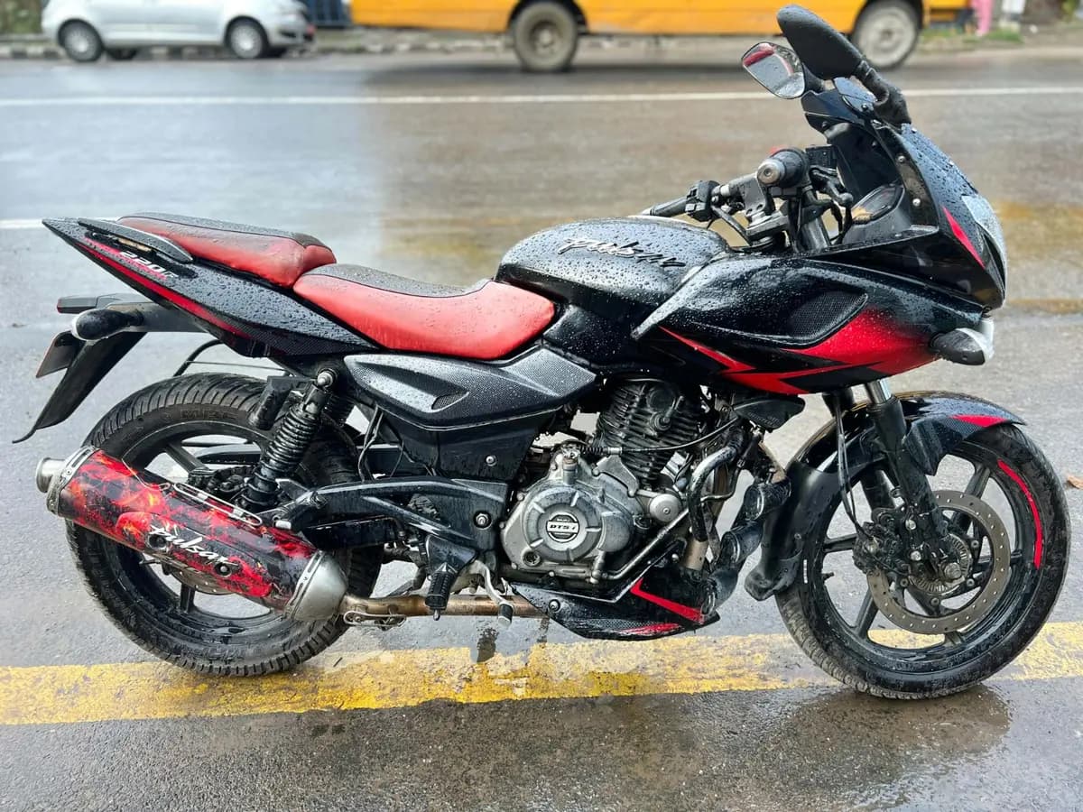 Bajaj Pulsar 220F 2021 uncertified listing Nepal